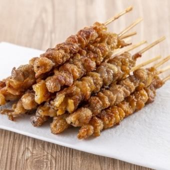 Hakata specialty, spiral chicken skin skewers