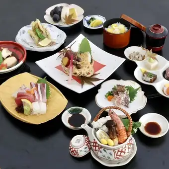 【月花懷石料理套餐】10,500日圓 *供應時間：2026年9月1日至11月30日