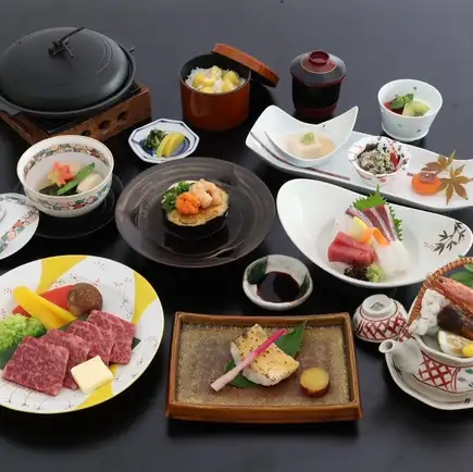 【菊光怀石料理课程】8,500日元 *2026年9月1日至11月30日期间有效
