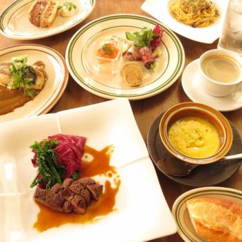 [Special Lunch Menu]《Fresh spring rolls, sea bass boiled, beef fillet steak》2980 yen
