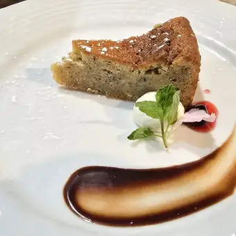 ヘーゼルナッツケーキ