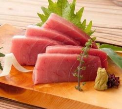 【豊洲キタニ水産直送】中トロ刺し