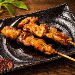[大山鸡肉] 鸡腿肉串（1串）