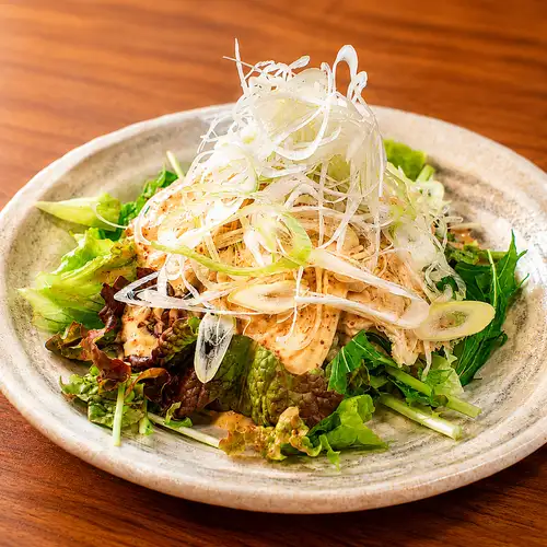 【大山どり】蒸し鶏と豆腐のごまサラダ