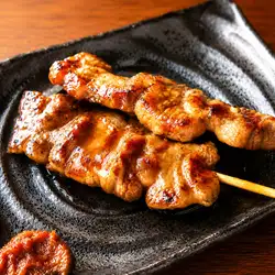 【大麦仕上三元豚】豚バラ串（1本）