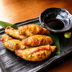 鶏皮餃子