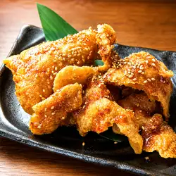 うまから鶏皮せんべい