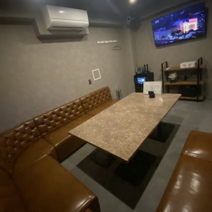 【VIPルーム】2時間歌い飲み放題★男性2時間：3600円(税込)/女性2時間：3000円(税込)
