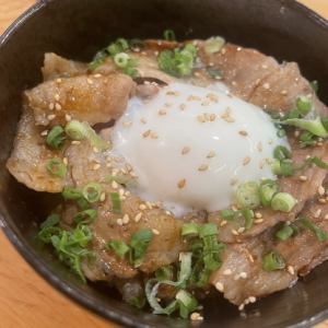 豚バラ丼