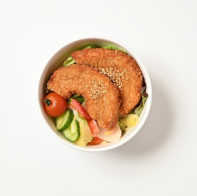 Sauce cutlet rice bowl with kurumafu