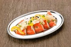 Salmon carpaccio