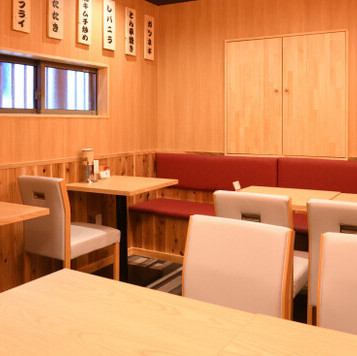 Good access, 3 minutes walk from Kitasenju Station.We also accept reservations for private banquets in our spacious restaurant that can accommodate up to 60 people!Please feel free to inquire about lunch banquets.Great value banquet course starts from 3,278 yen including 2 hours of all-you-can-drink!