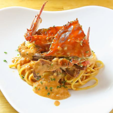 Tokoname crab and tomato cream spaghetti linguine