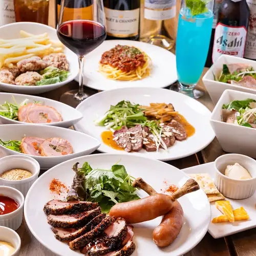 ジューシーな肉の旨味と濃厚チーズを堪能!飲み放題付き贅沢「Meatコース」
