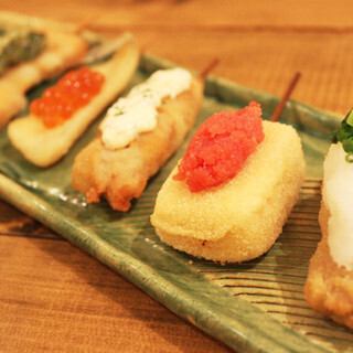 【1.5時間飲み放題付き♪】〆まで美味しいもつ鍋や自慢の串揚げ3本盛りなど<全9品>5000円(税込)