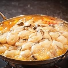 味噌仕立て牡蠣鍋1人前2,618円(税込)※写真は4人前になります