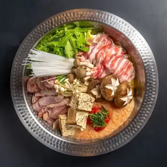 【全6品★2時間飲み放題付きのお得な鍋コース】≪鰹出汁の明太とろろ鍋≫忘年会/宴会/歓送迎会