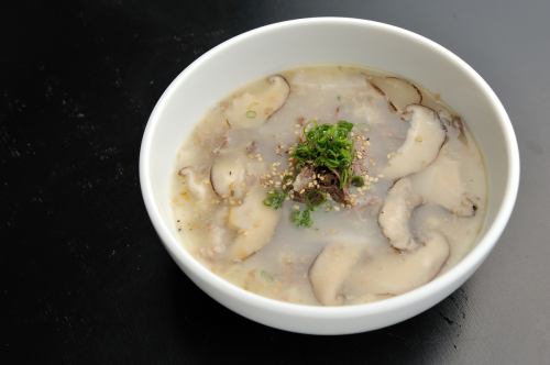 玉子スープ　/　わかめスープ　/　テールスープ　