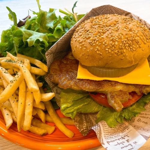 Mountain burger grilled chicken