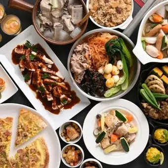 November 10th - December 18th: Weekday Dinner / Warm Winter Gourmet & Sweets Buffet with All-You-Can-Drink! ¥8,300