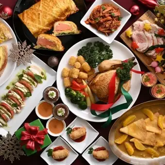【クリスマスランチ＆スイーツビュッフェ2026】＜12月19日～25日／11時または11時半入店＞