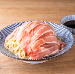 Special pork belly soy sauce fried noodles