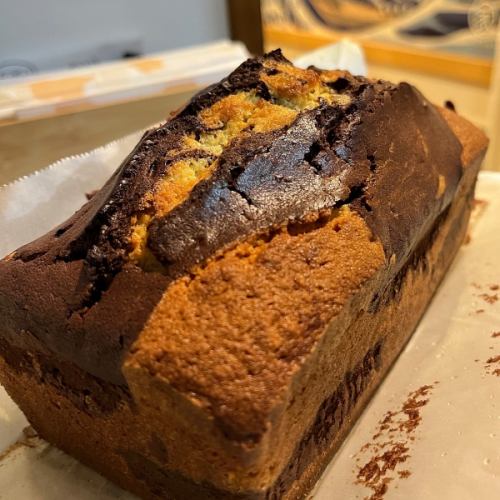 [Reservation] Marble Chocolate Pound Cake (18cm, uncut)