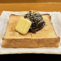 [Drink set] Kinako bean paste butter toast