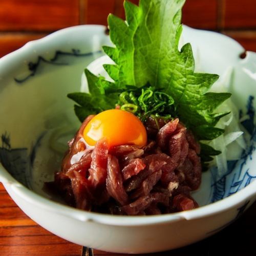 北海道産牛ユッケ