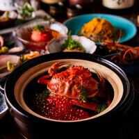 [Includes premium all-you-can-drink with 10 types of sake] [8 dishes in total] including the popular "Crab and salmon roe clay pot rice"