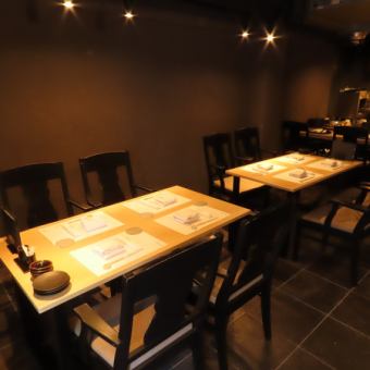 [桌数：2张4人桌]