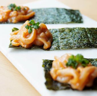 季節の烏賊雲丹和え 磯部風