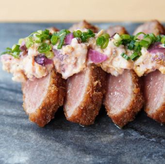 漬けマグロのカツレツ 焦がし醤油 柴漬けタルタルソース