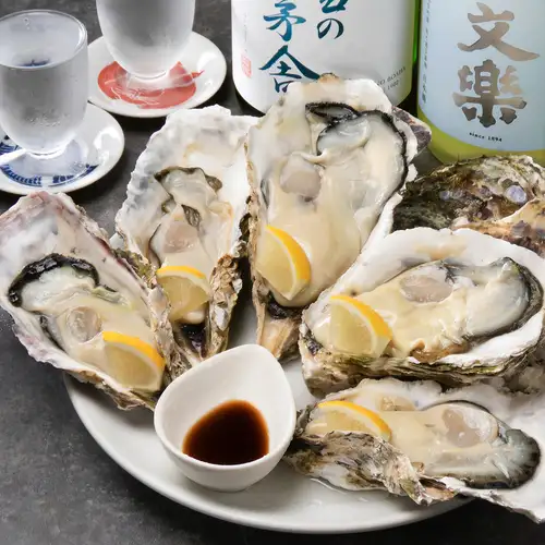 【ぷりぷり食感がたまらない！】ドサ盛り大粒生牡蠣　5p