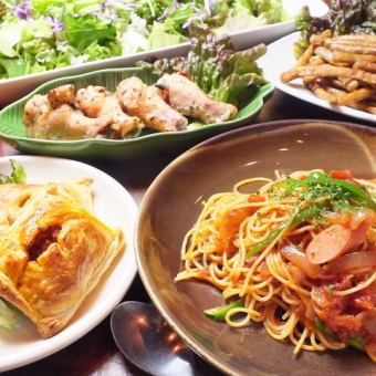 1 person free for 20 or more people!! [A] 120 minutes, 60 kinds of all-you-can-drink included♪ Casual party course [3 dishes in total] ⇒ 3,900 yen
