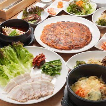 【忘年会早期予約特典付】≪全8品≫女子会コース４５００円(税込)  3ｈ飲み放題付き♪