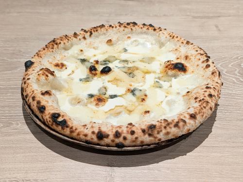 クアトロ フォルマッジ