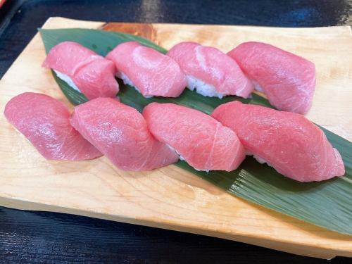 Medium fatty tuna