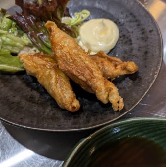鶏皮ぎょうざ