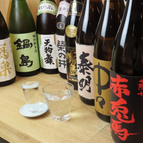 焼き鳥や煮込みの味わいを深める！焼酎・日本酒が充実♪