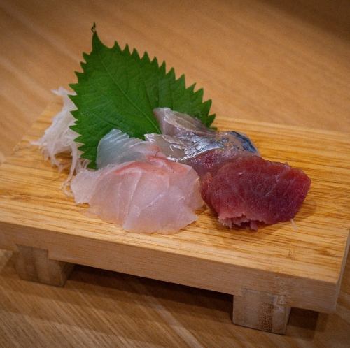 季節の鮮魚刺3点盛り