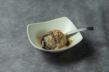 黒ゴマ黒蜜きなこアイス