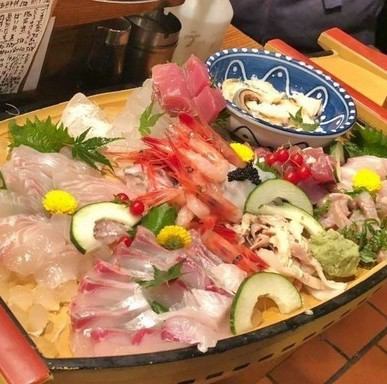[使用新鮮魚類的寶石] 價格實惠的 [Funemori] 使用當天新鮮捕獲的時令魚類。