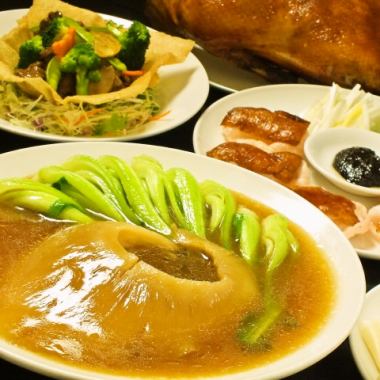 Boiled shark fin and Peking duck luxury premium course with 2 hours of all-you-can-drink