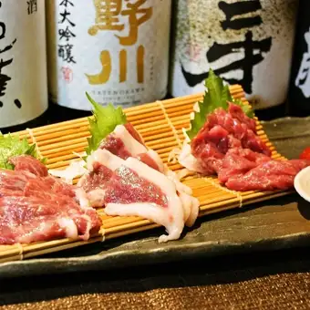 夏限定【6,500コース】熊本直送馬刺しコース2時間飲み放題付き9品