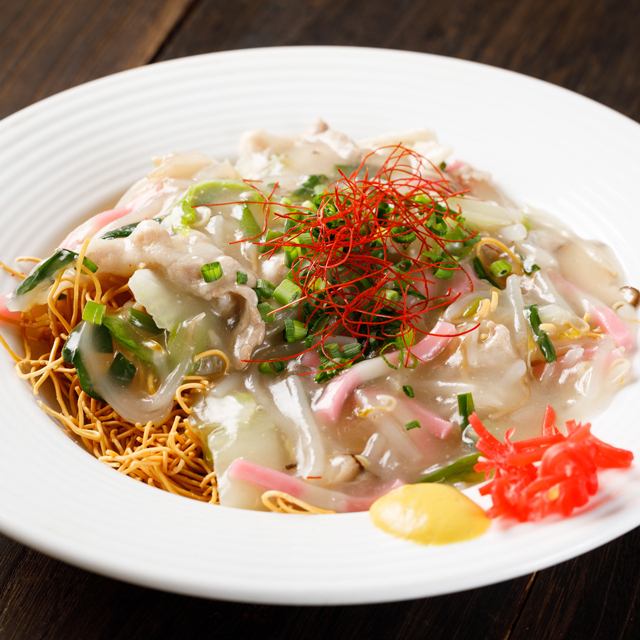 長崎皿うどん　9種の具沢山！！