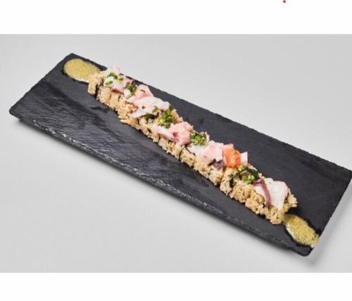 Shunya-style uramaki sushi
