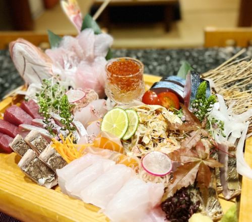 Assorted sashimi