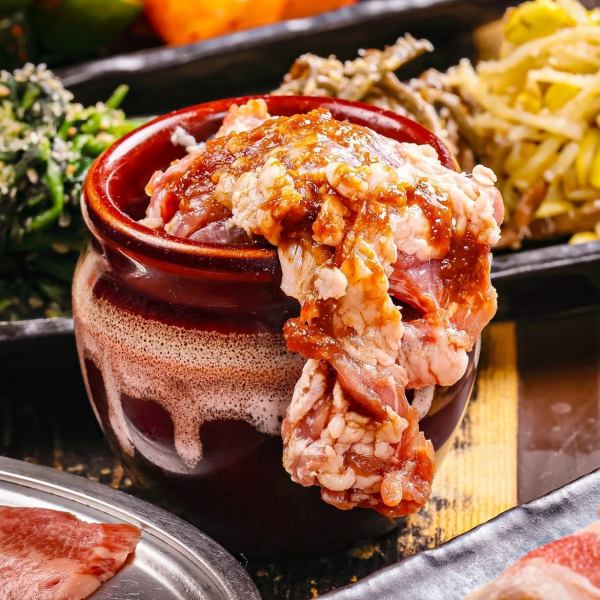 ホルモンだけじゃない♪精肉店直営だからこそできる技術で最高のお肉をご提供させていただきます。