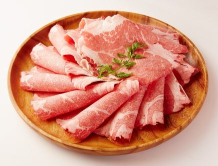 【仅限午餐时间】牛肉、猪肉和鸡肉自助餐（成人）